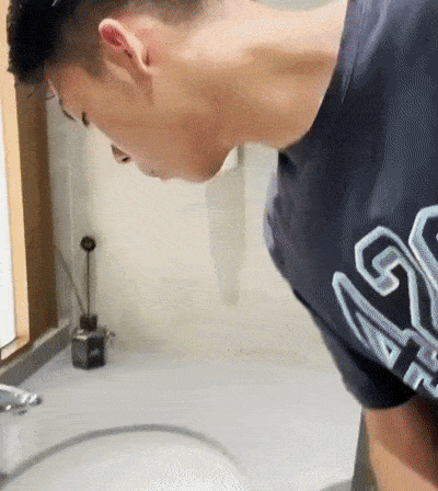 92847DF0-B565-4FB5-A694-FC2C7061D2F4